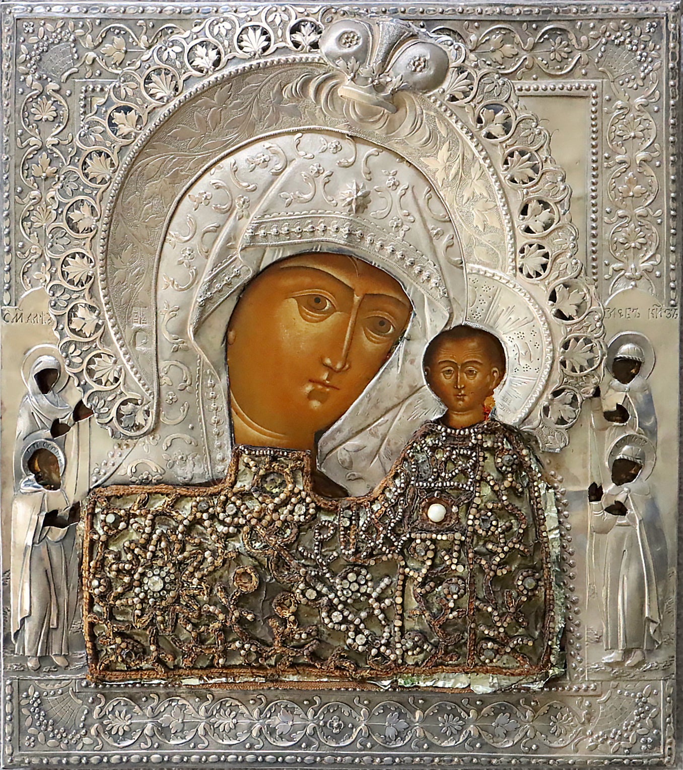 19TH C. SILVER ORTHODOX MOTHER OF GOD OF KAZAN ICON | 5859 |