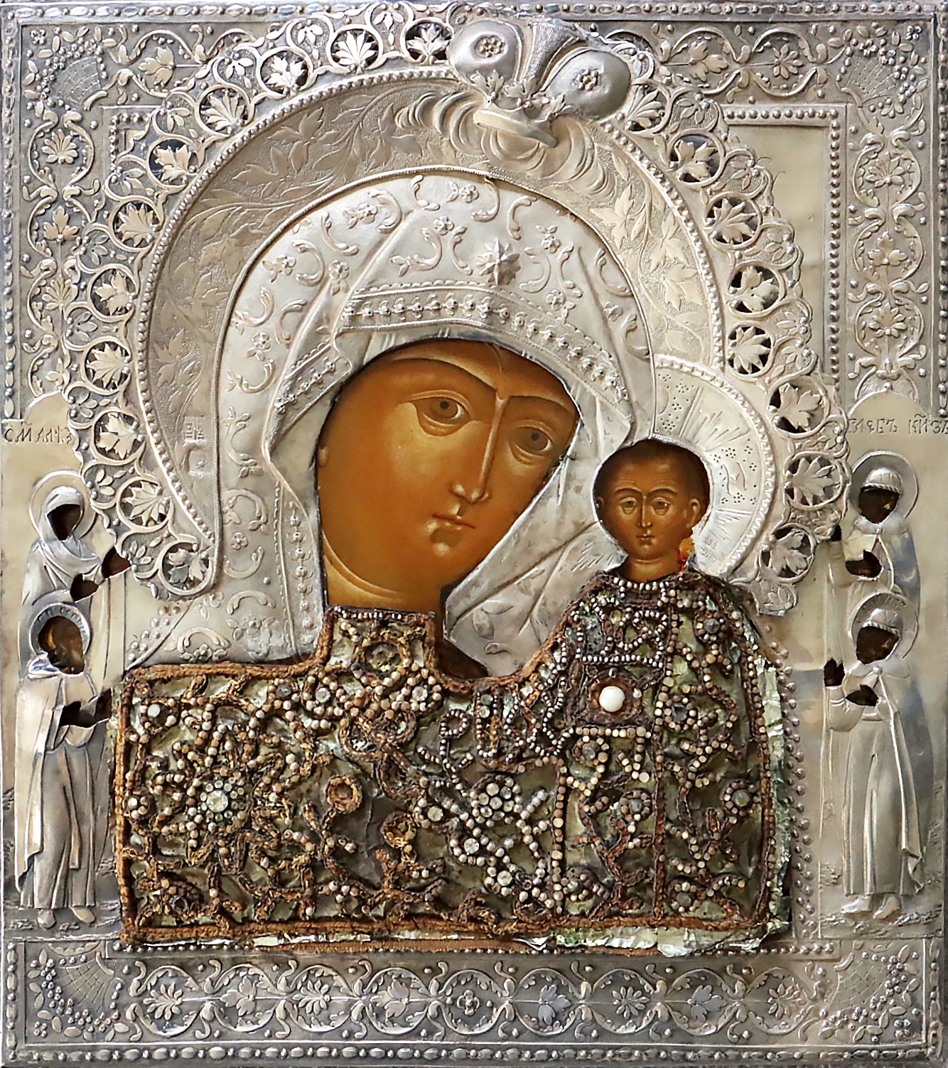 19TH C. SILVER ORTHODOX MOTHER OF GOD OF KAZAN ICON | 5859 |