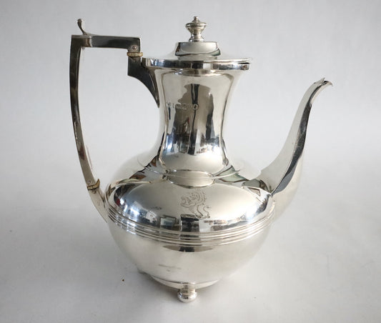 Antique English silver coffee pot | 4761 |