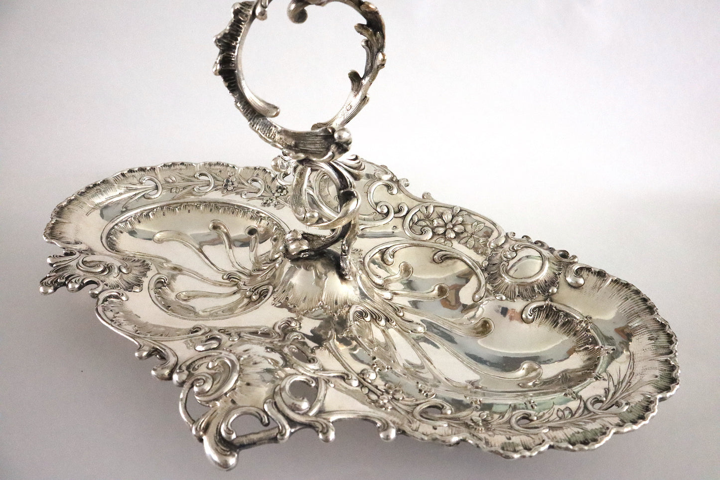 Antique AUSTRIAN 800 SILVER DOUBLE WELL CENTER BOWL | 4767 |